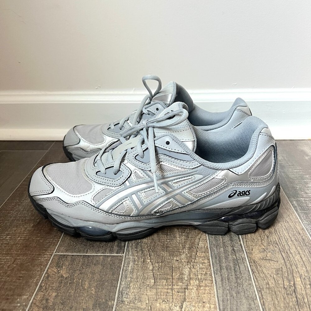 ASICS Gel NYC 'Mid Grey Sheet Rock' EUC Men's 10.5